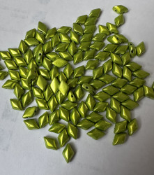 Бусины GemDuo, салатовые (10 штук) 