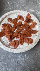 Листочки мелкие, осенние, 6-15 мм., 10 шт.- фото