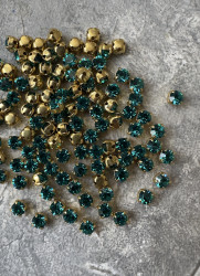 10 штук, шатоны Preciosa Maxima 4 мм., морская волна, blue zircon